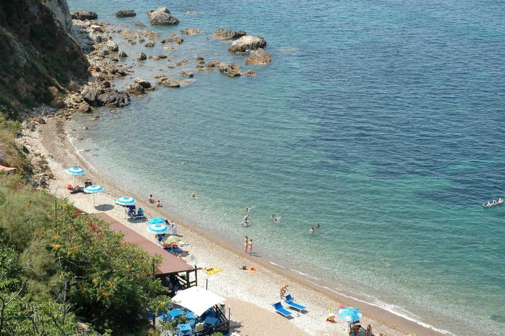 Hotel Crystal Portoferraio Exteriör bild